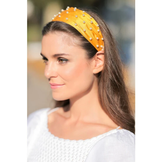 Shiraleah Pearl Wide Headband, Yellow Hair Shiraleah Pearl Wide Headband, Yellow Hair -Shiraleah Shop unnamed file 1878